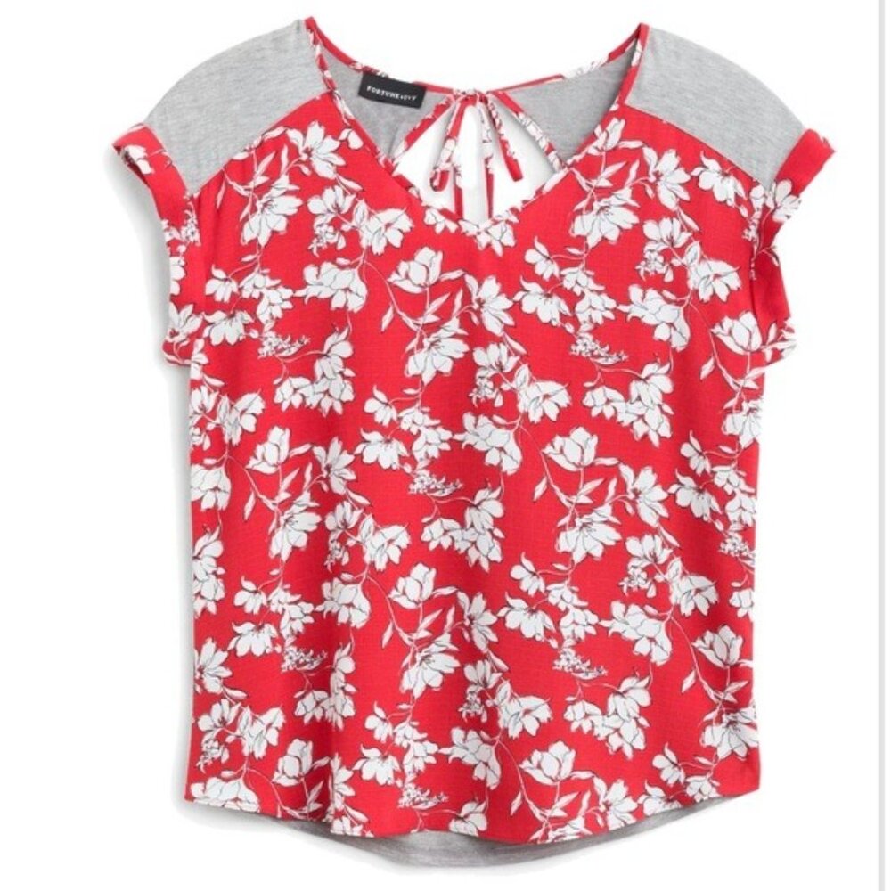 Fortune + Ivy Top Size Small Red w/white flowers, grey shirt material back